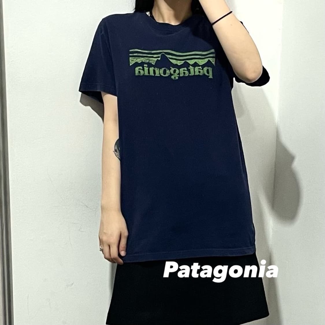 파타고니아 빅로고 반팔티 상품이미지1