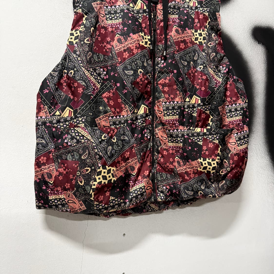 VTG 빈티지 오리엔탈 에스닉 사쿠라 페이즐리 패치 후드 플리스 베스트 상품이미지4
