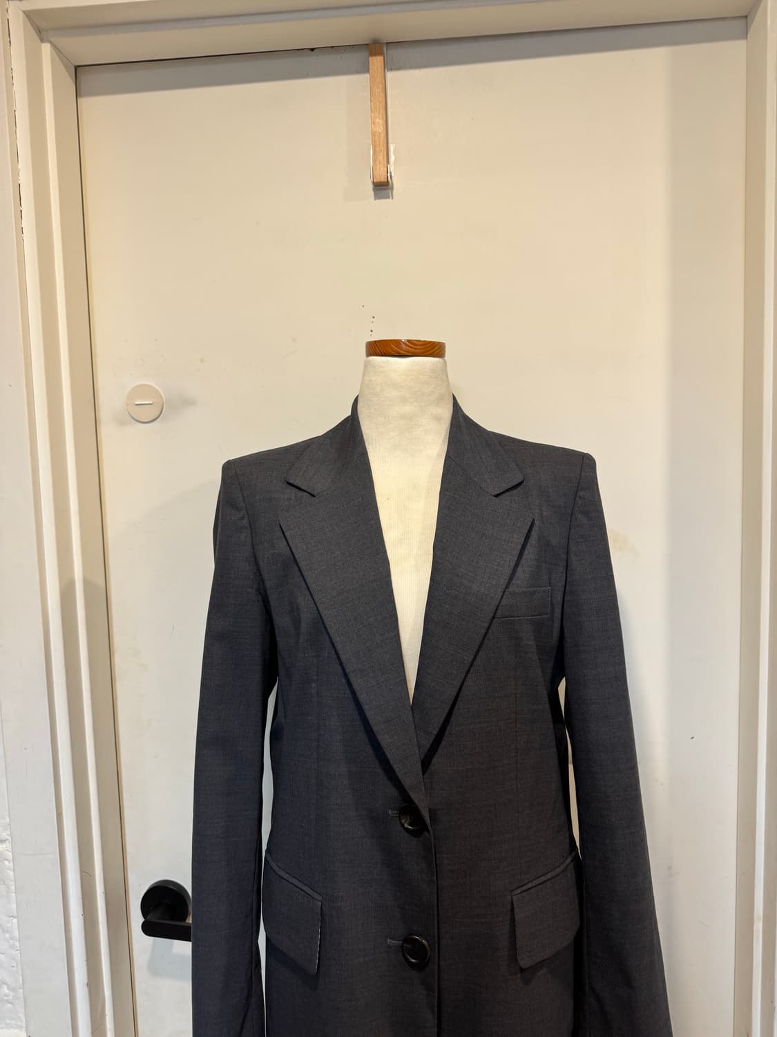 발렌티나엘 그레이 자켓 상품이미지4