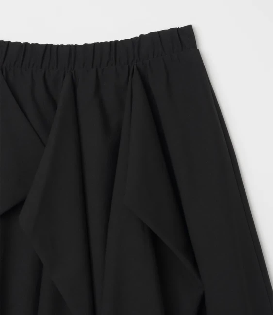 밀로우먼 어시매트릭 밴딩 스커트 블랙 상품이미지2