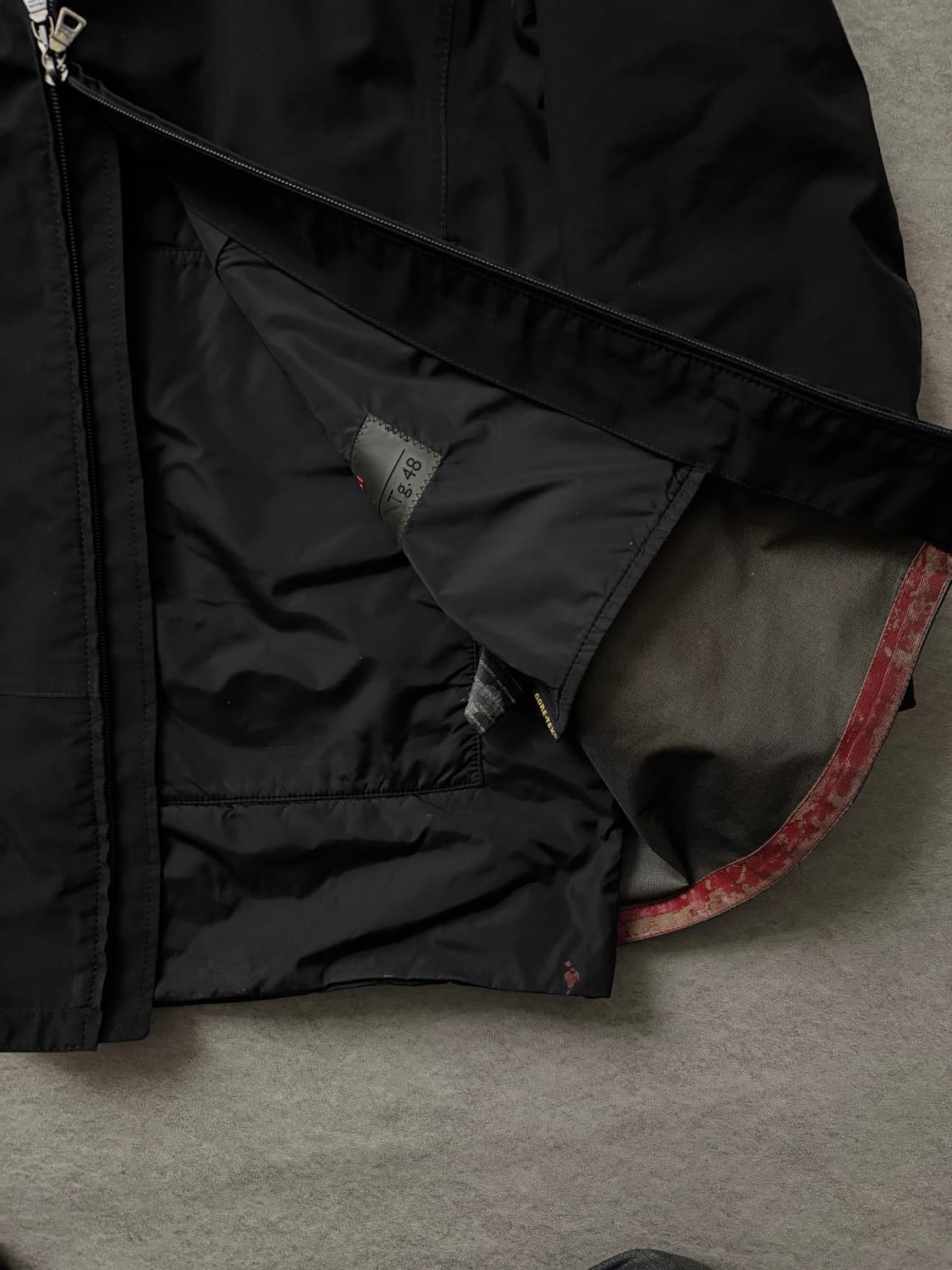 프라다스포츠 고어텍스 후드점퍼 상품이미지6