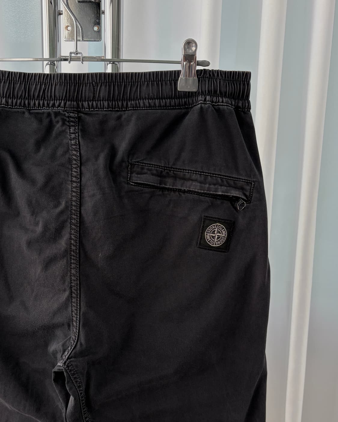 [32인치]스톤아일랜드 로고 밴딩 조거 팬츠 상품이미지5