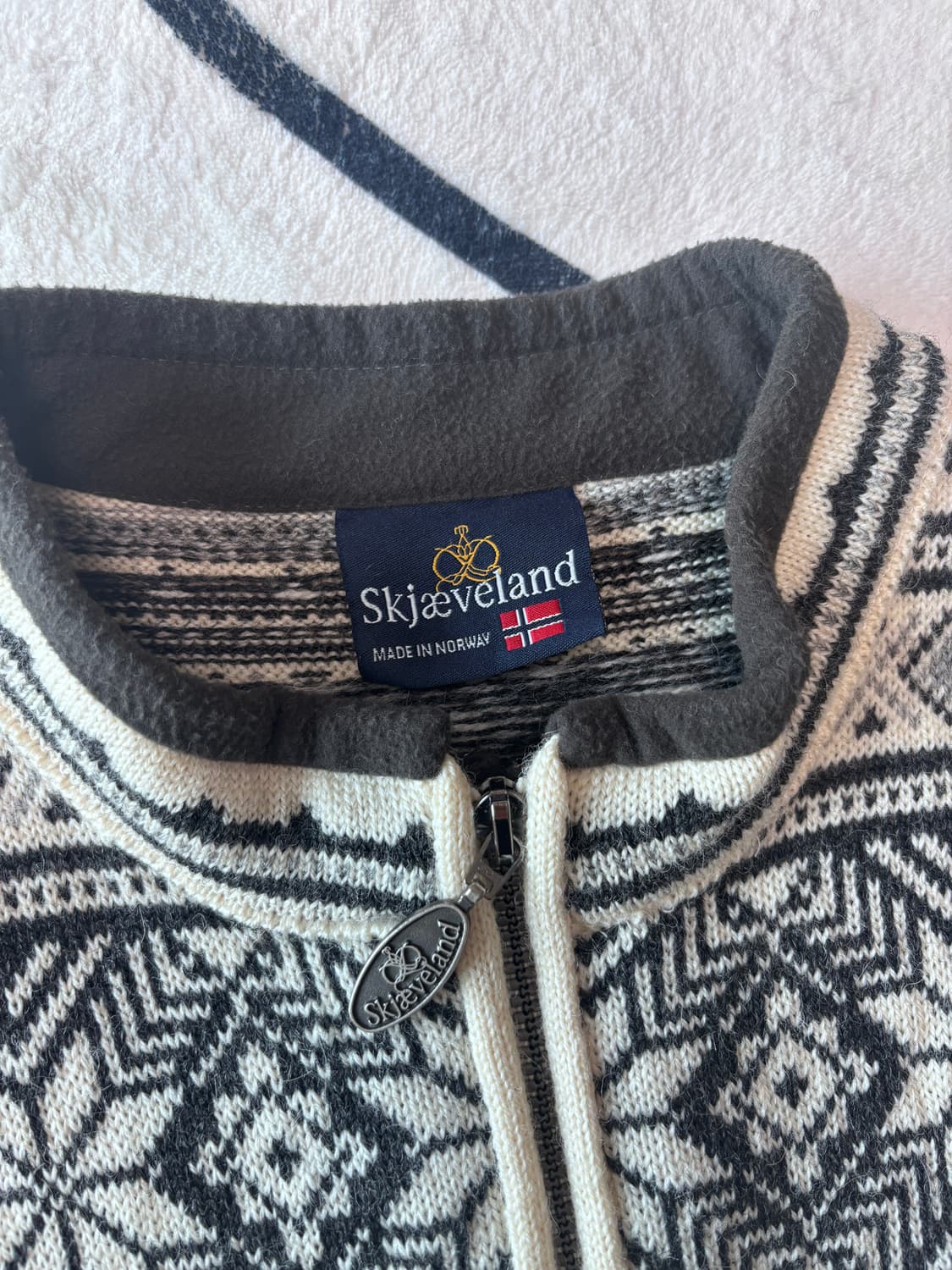빈티지니트_ Skjaeveland(스예벨란드)메이드인 노르웨이 집업가디건 상품이미지5