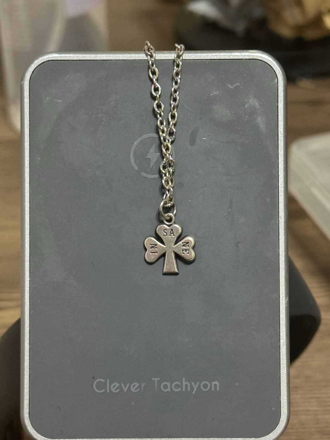 인세인개러지 클로버 목걸이 상품이미지1