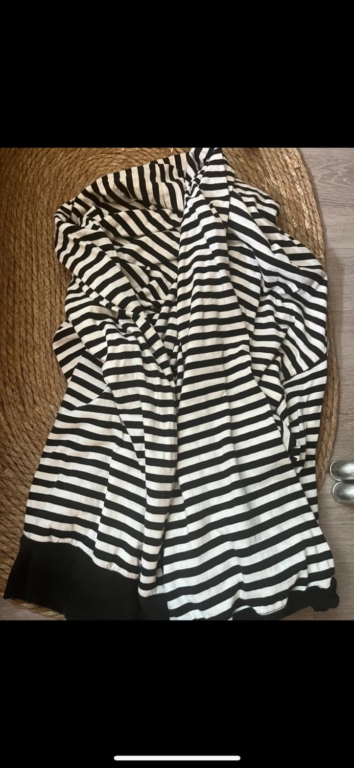 주카 이세이 미야케 콜라보 후드 가디건 상품이미지1