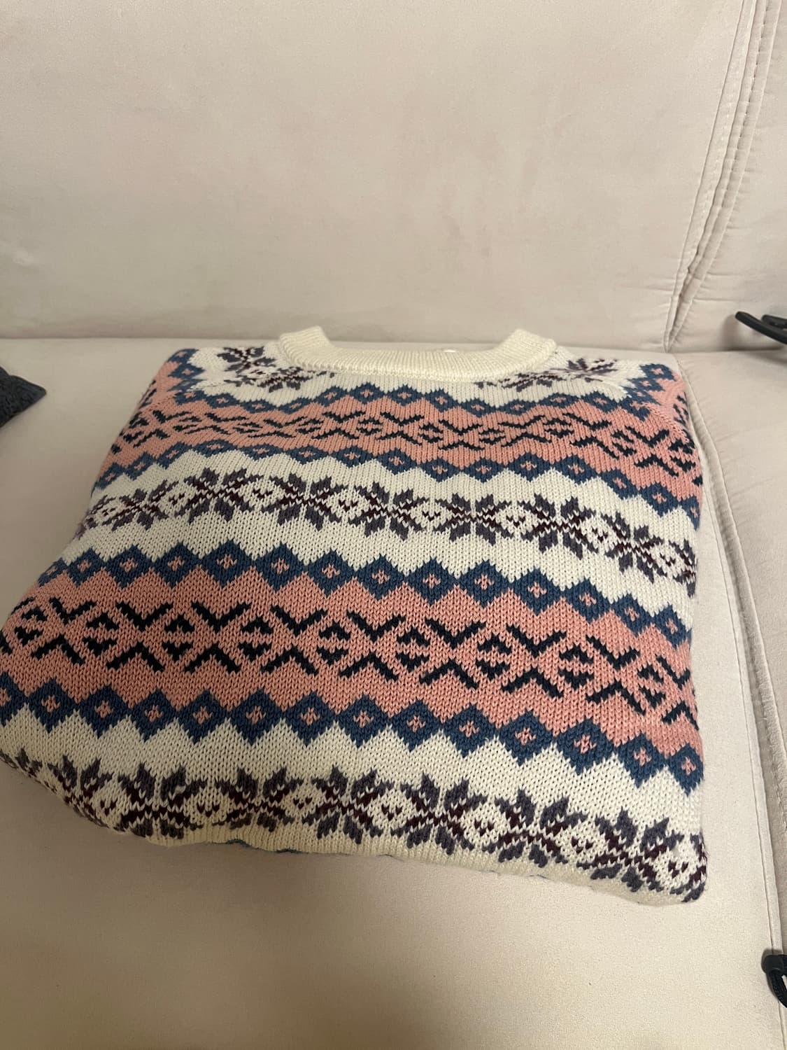 퓨마 x 노아 콜라보 니트 상품이미지2