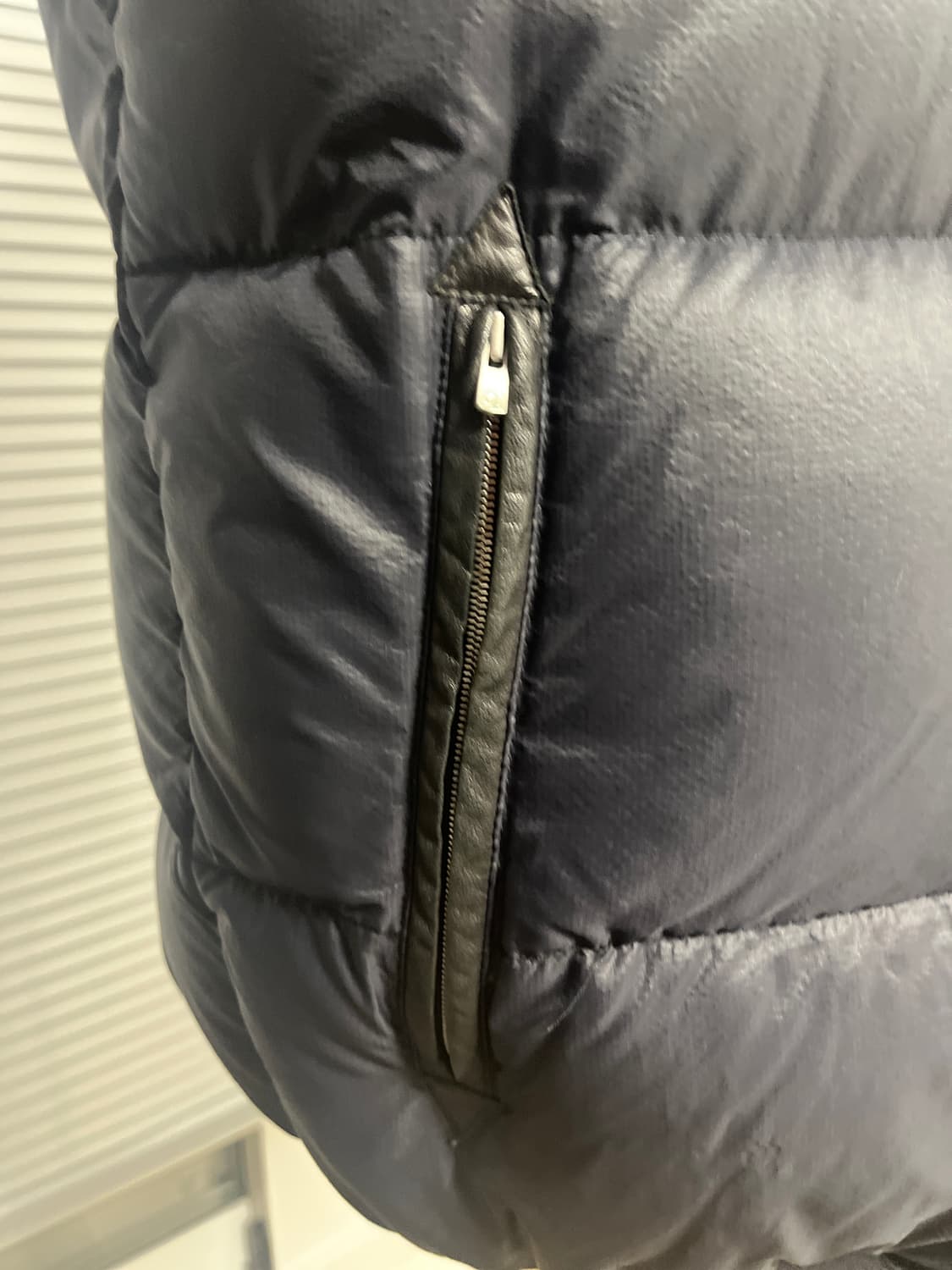 VISVIM 올드비즈빔 올블랙 투톤 레더믹스 패딩베스트 L 상품이미지5