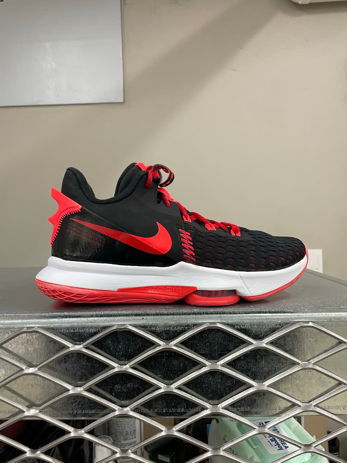 나이키 르브론 위트니스 5 브레드 260 (gr-4326) 상품이미지4