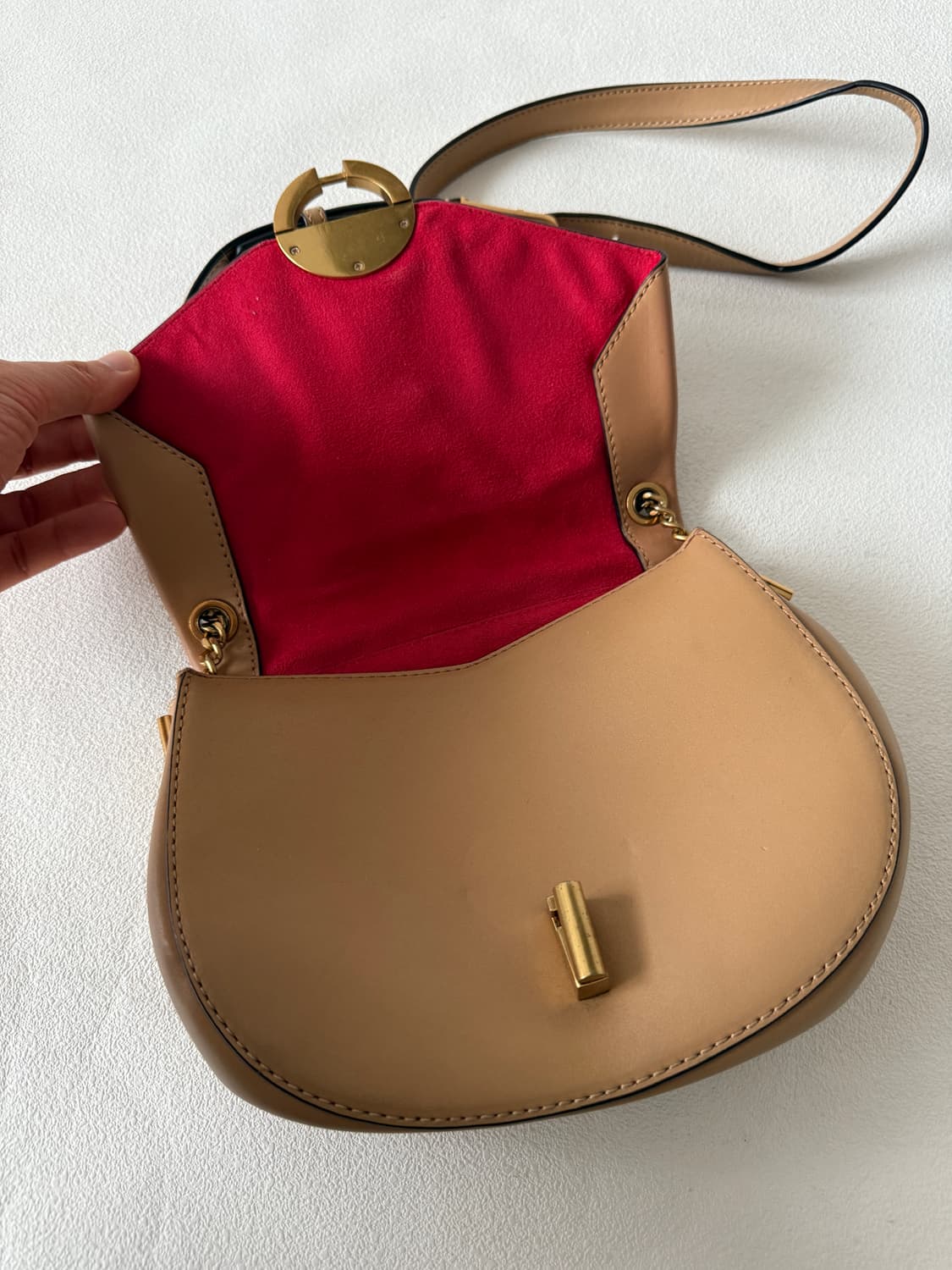 산드로(Sandro) 레더 크로스백 상품이미지8