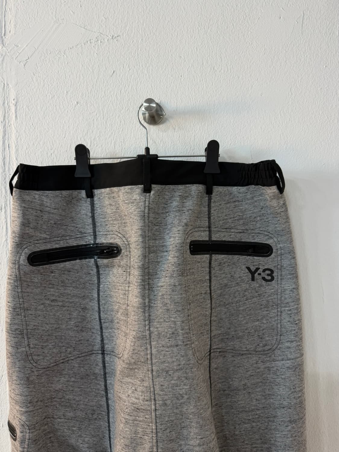 와이쓰리 Y-3 스트라이프 드롭 크로치 테크 쇼츠  상품이미지2