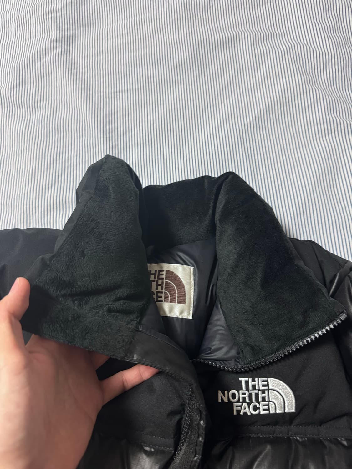 W 노스페이스 화이트 라벨 노벨티 눕시 다운 자켓 블랙 상품이미지8