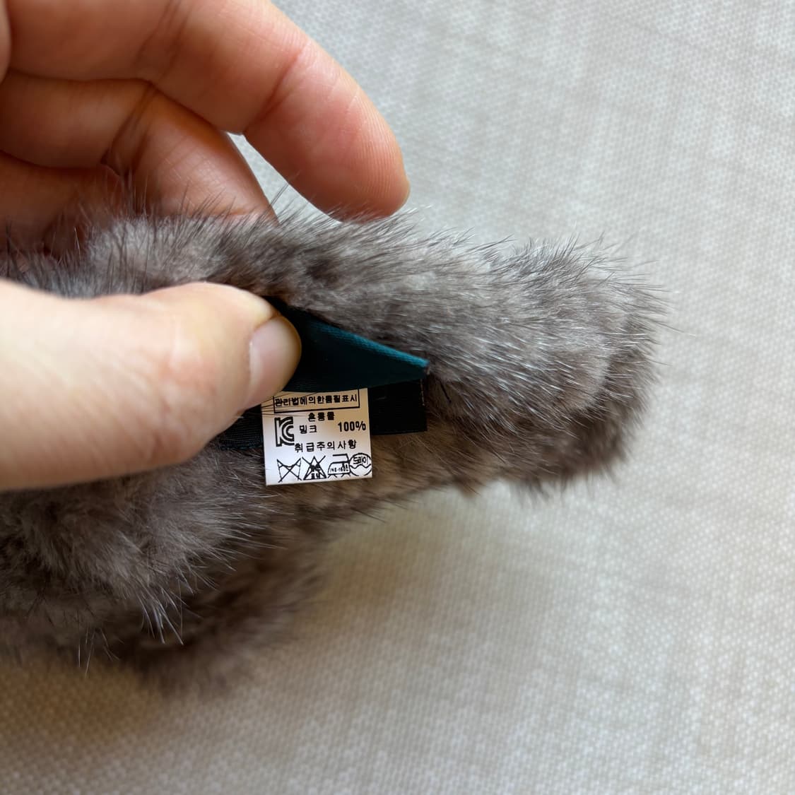 페리엘리스 프릴고리 쁘띠 밍크 머플러 투톤 그레이 상품이미지9