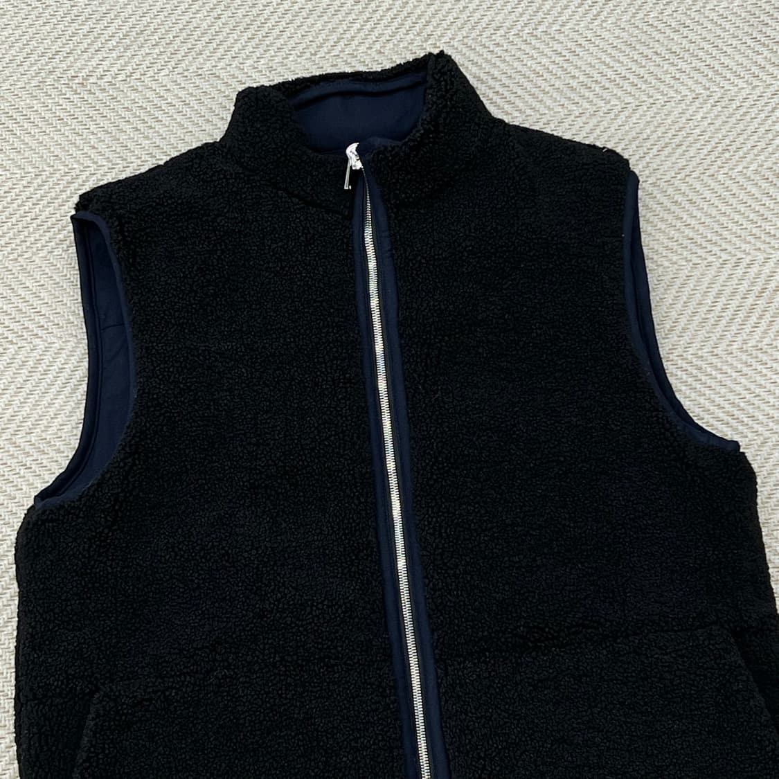 띠어리 리버시블 패딩베스트 r3025 상품이미지6