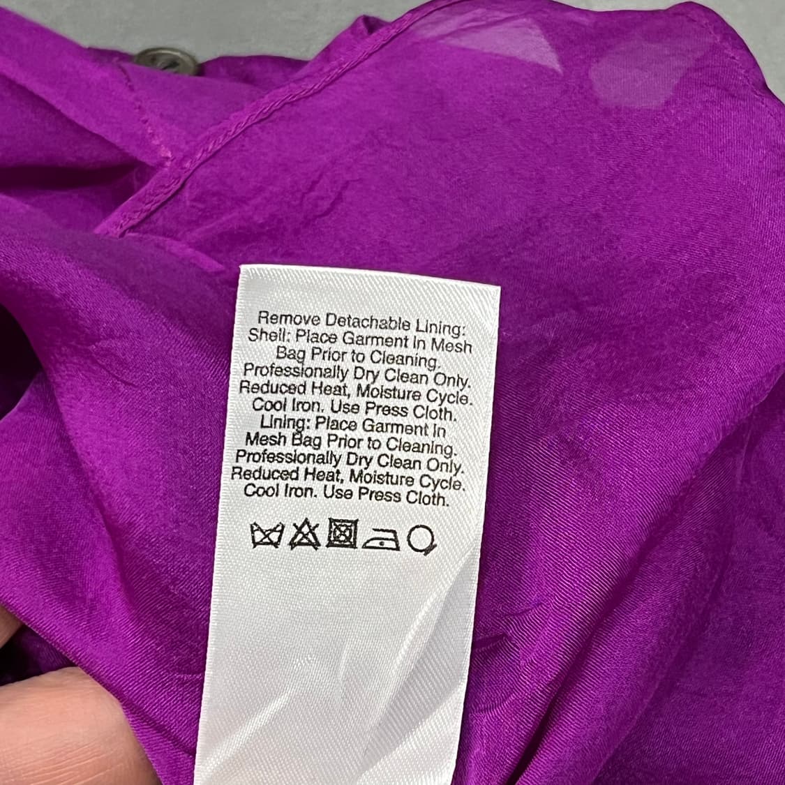  dkny 플리츠 실크 블라우스 y16000 상품이미지8