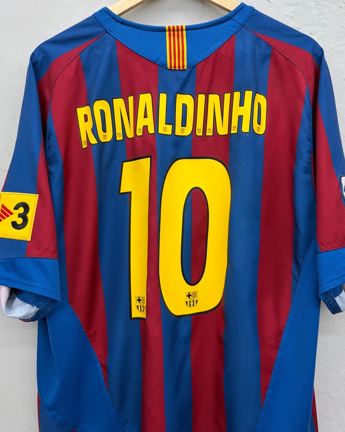 나이키 05-06 FC 바르셀로나 홈 리그.ver No.10 호나우지뉴 상품이미지2