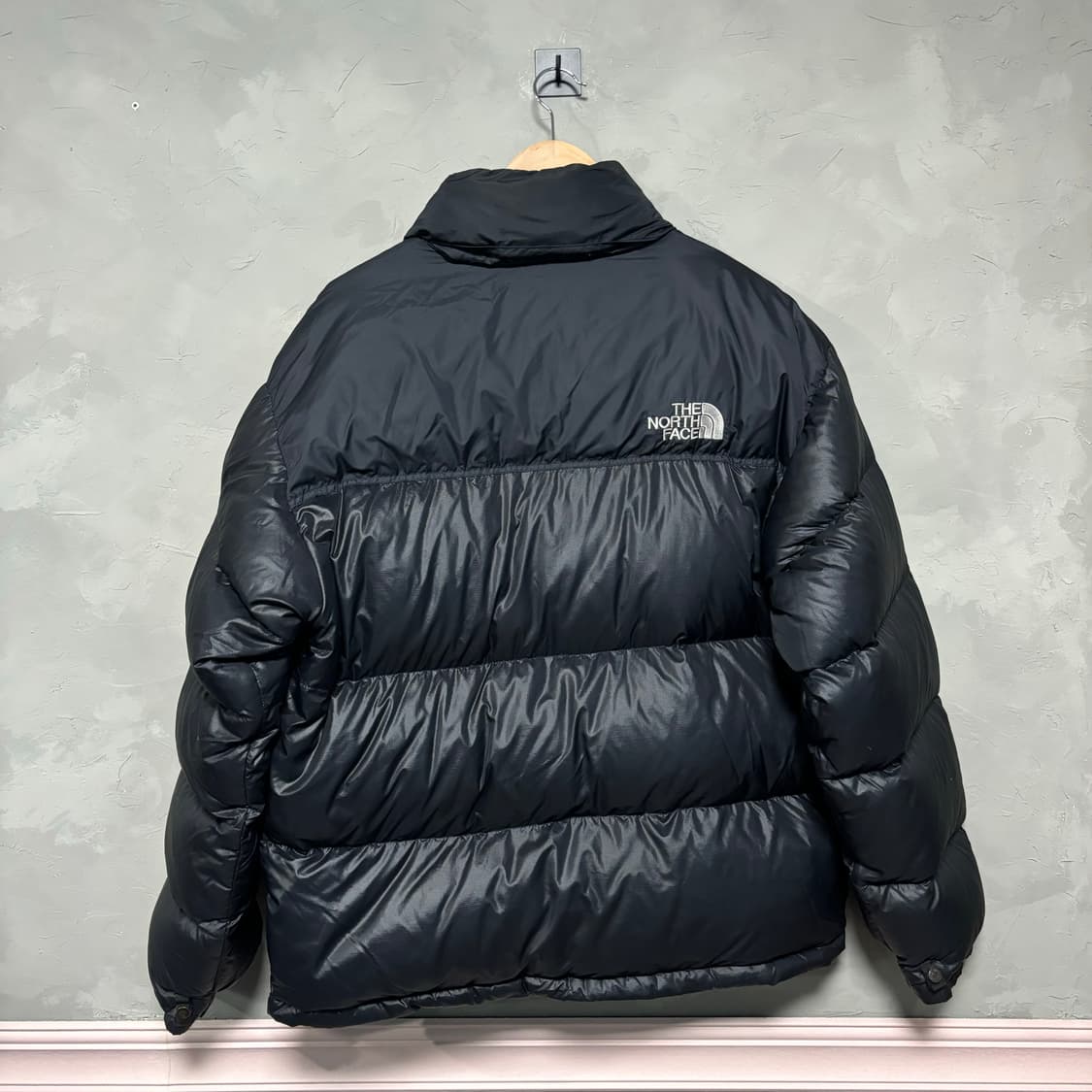 노스페이스 눕시 700 구스다운 패딩 검정 상품이미지4