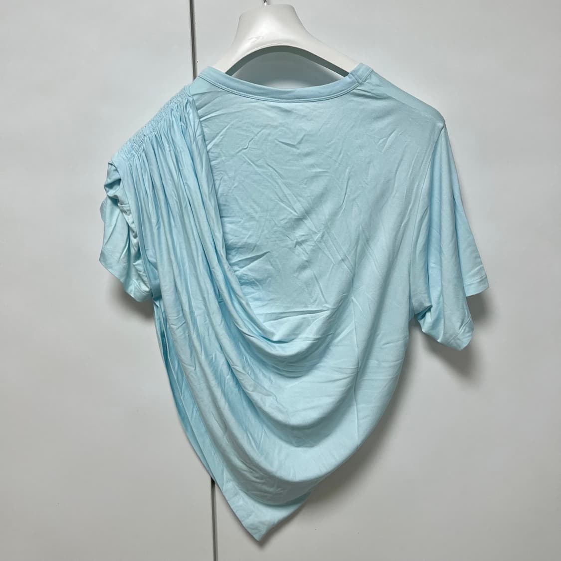 [M]기마구아스 Daria 드레이프 탑/블루 상품이미지2