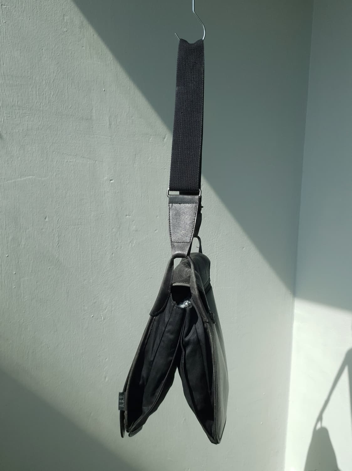 Yohji Yamamoto x D'urban A.A.R cross bag 상품이미지7