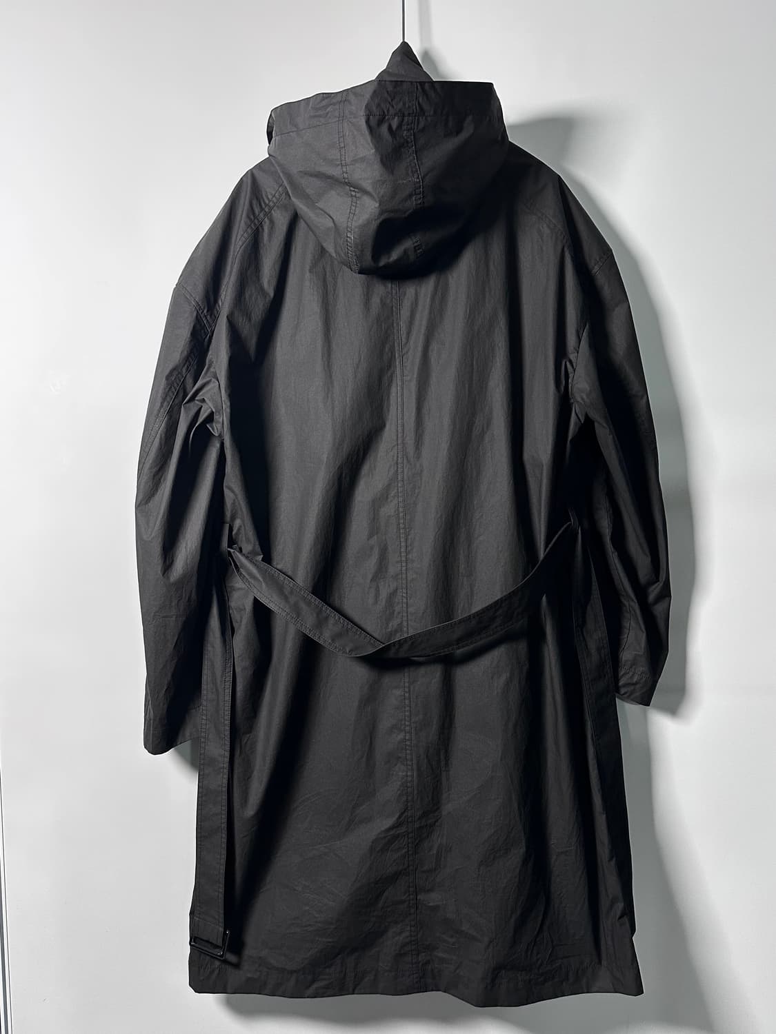 준지 블랙 탈부착 후디 트렌치코트  (on.449)  상품이미지7