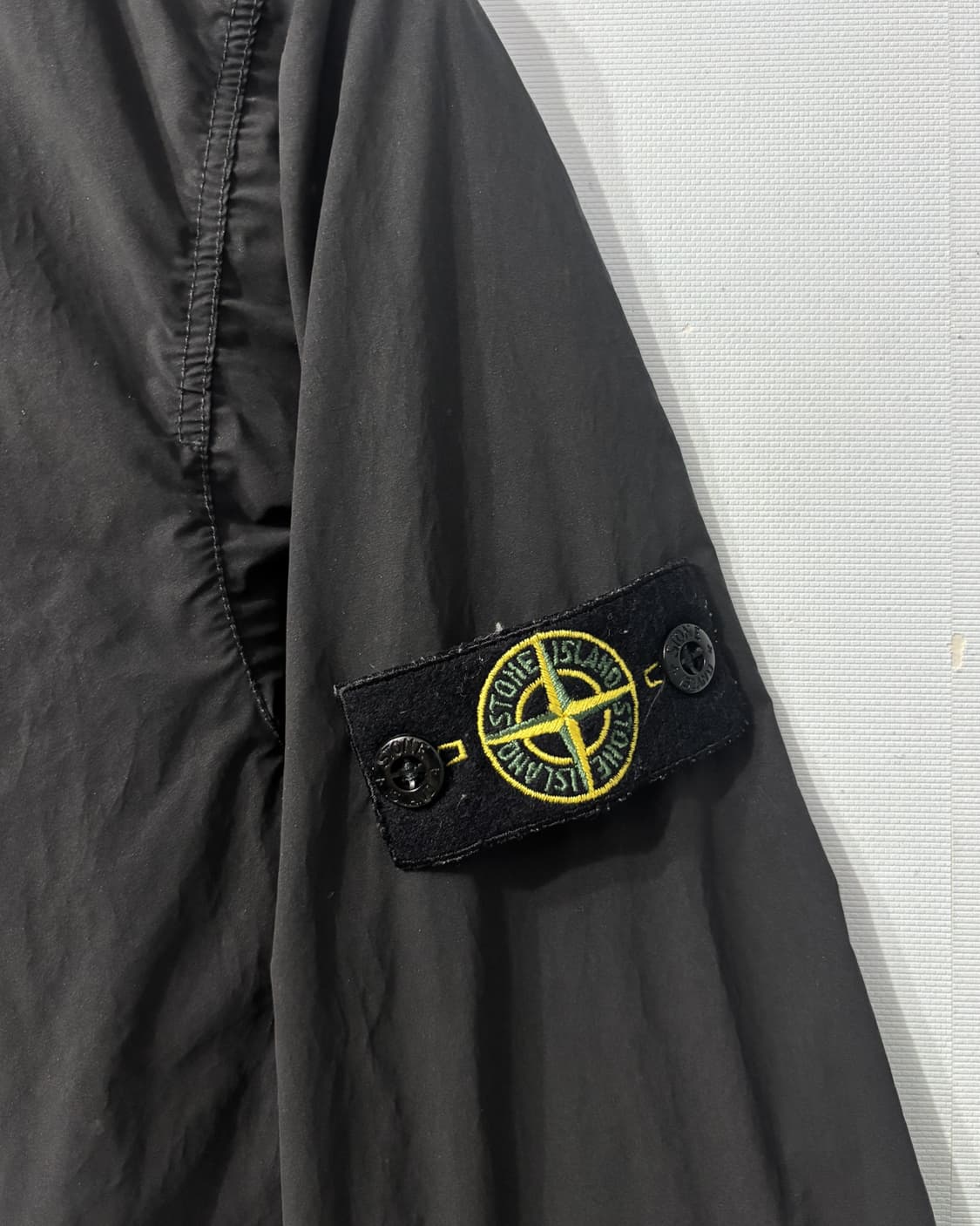 정품 스톤아일랜드 크링클랩스 멤브라나 바람막이 95 상품이미지5