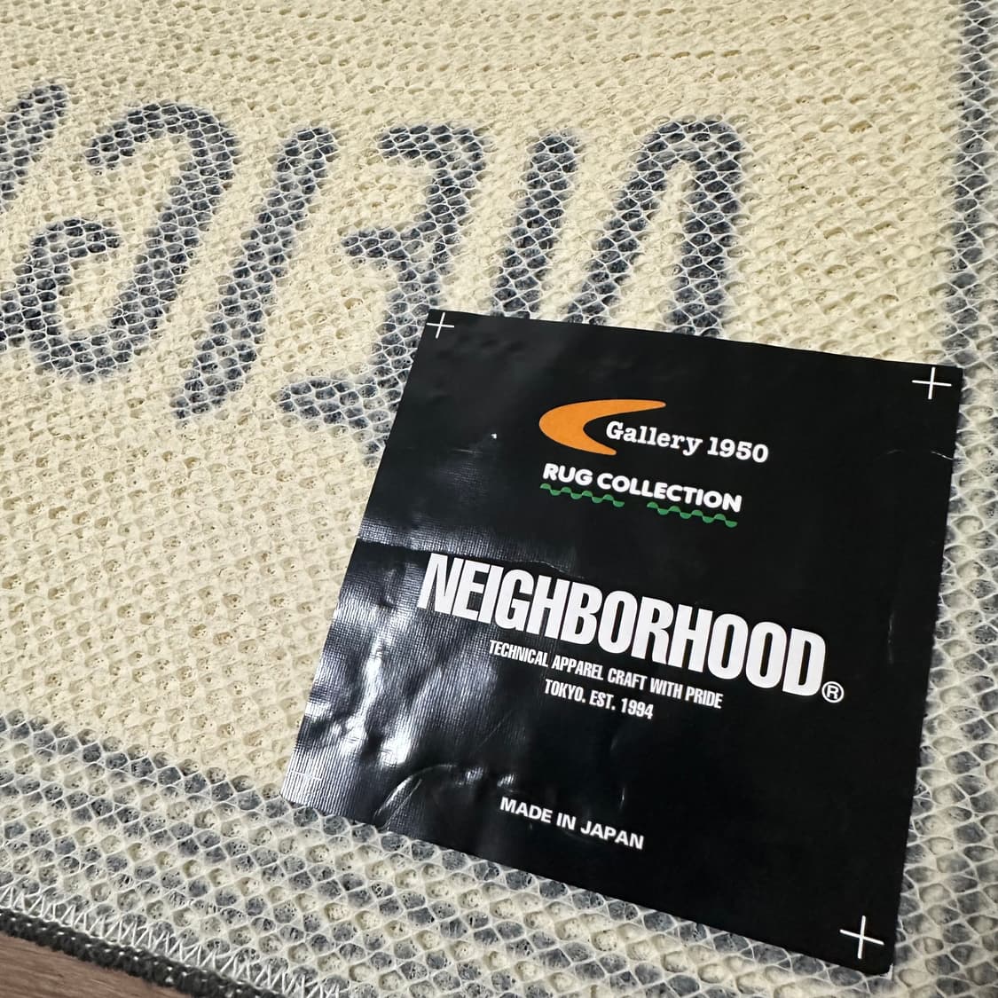 네이버후드 x 갤러리1950 체커 러그 매트 블랙 상품이미지6