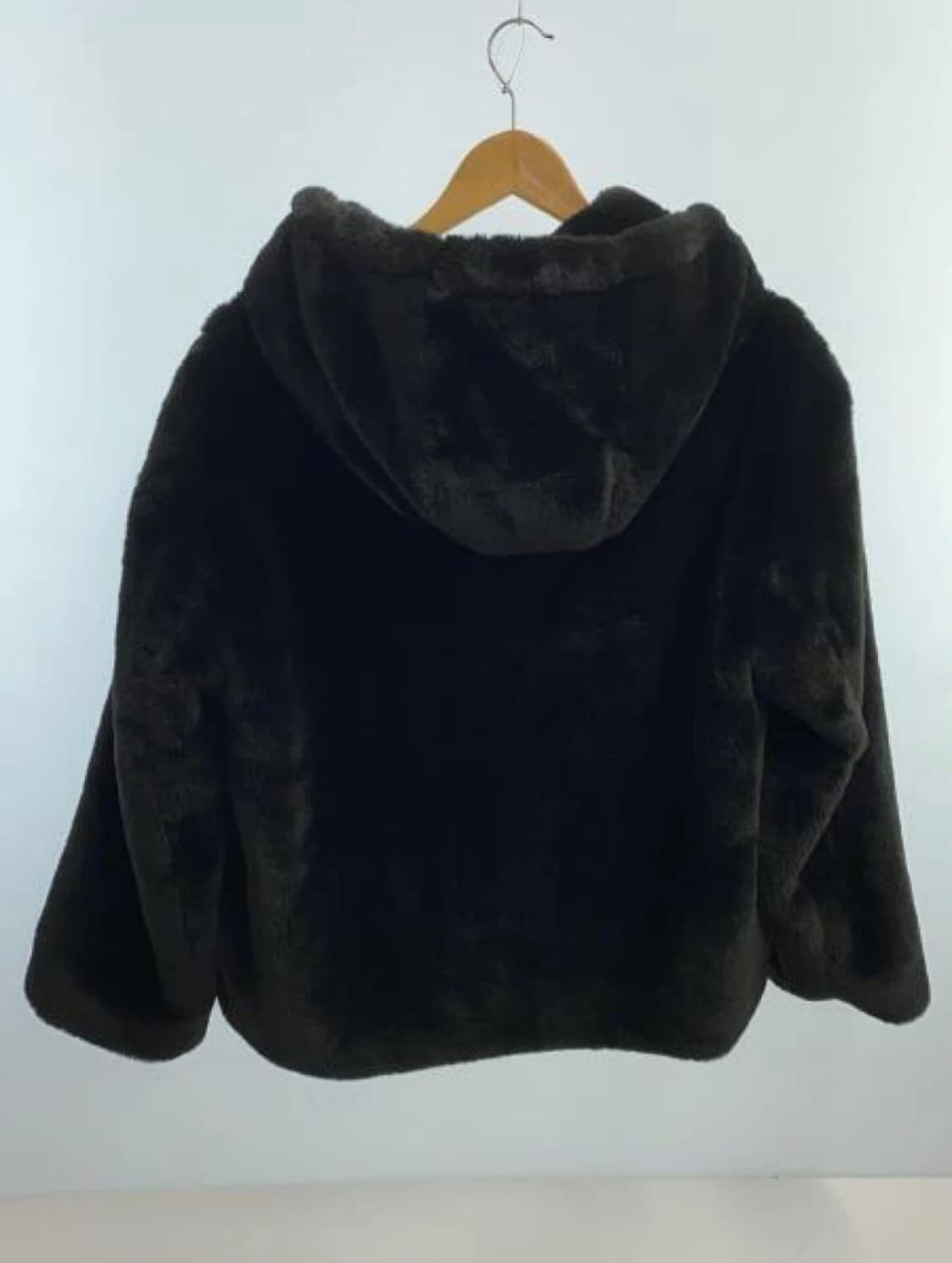 ZARA 블랙 퍼 후드 자켓 상품이미지2