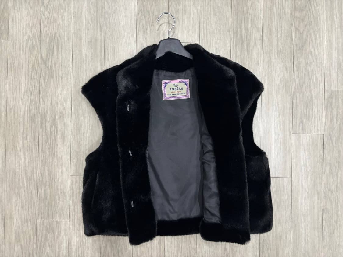퍼 조끼 / 퍼 베스트  FAUX FUR VEST 상품이미지2