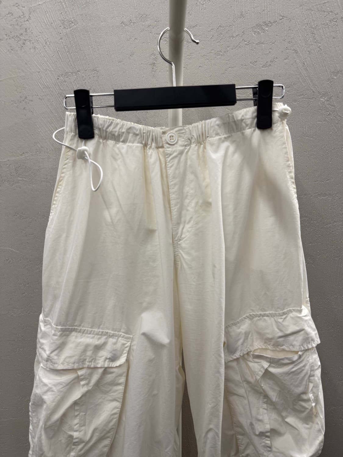 as if calie 에즈이프캘리 파라슈트 카고 팬츠 화이트 free 상품이미지3