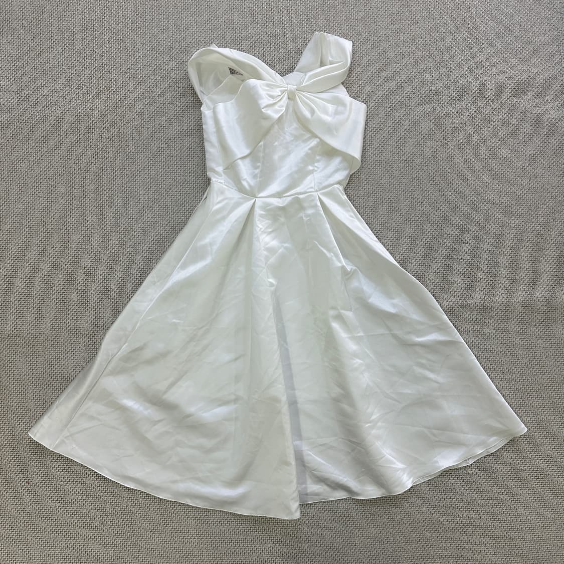 실측확인 셀프 웨딩촬영 화이트 드레스 0416D 상품이미지1