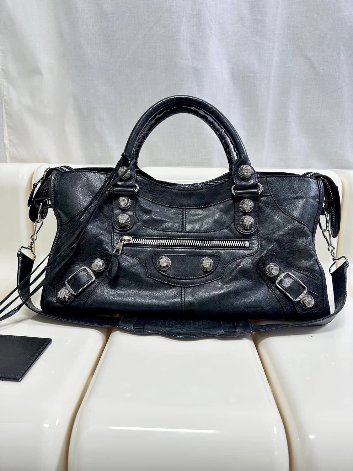 [A 정품] 발렌시아가 시티 모터백 파트타임 블랙 상품이미지2