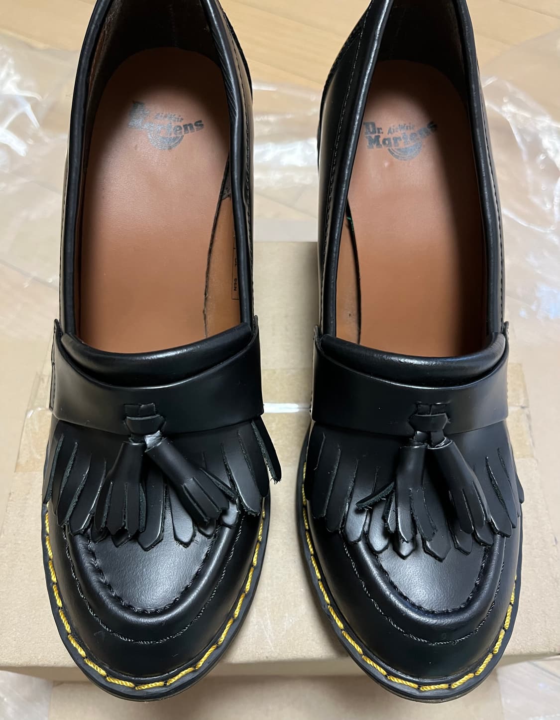 닥터마틴 태슬 힐 구두 로마 로퍼 아드리안 235 uk4 블랙 상품이미지3