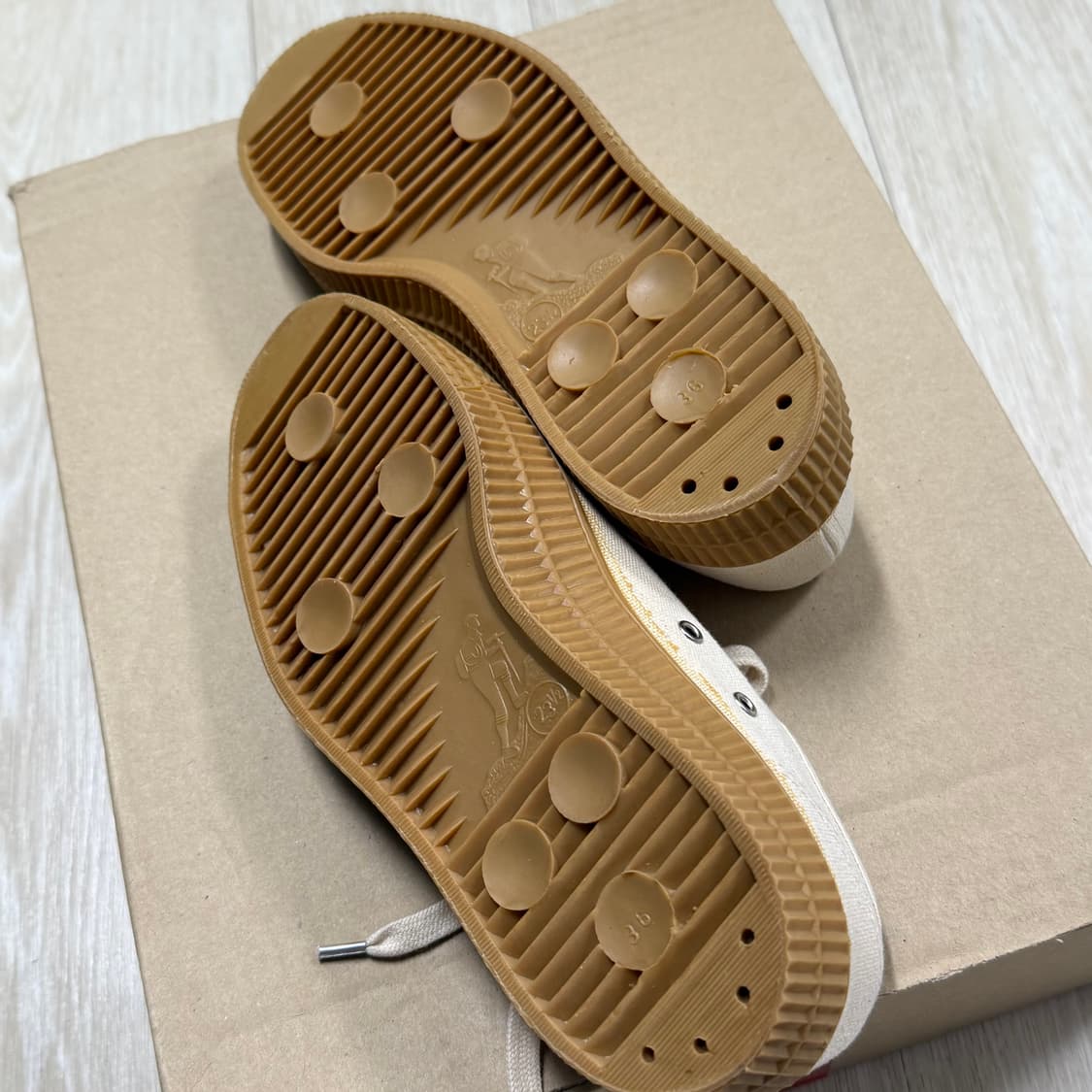꼼데가르송 노베스타 comme des garcons CDG Novesta 상품이미지4