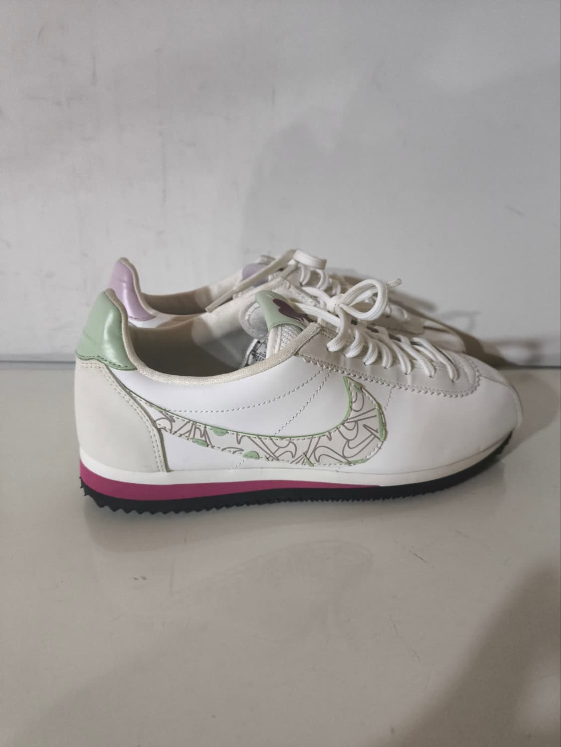 255mm 나이키 코르테즈 발렌타인 스니커즈 상품이미지2