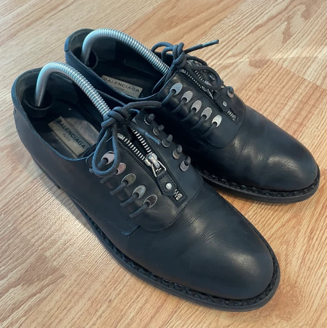 [발렌시아가] 블랙 레더 지퍼 더비 / 42 상품이미지1