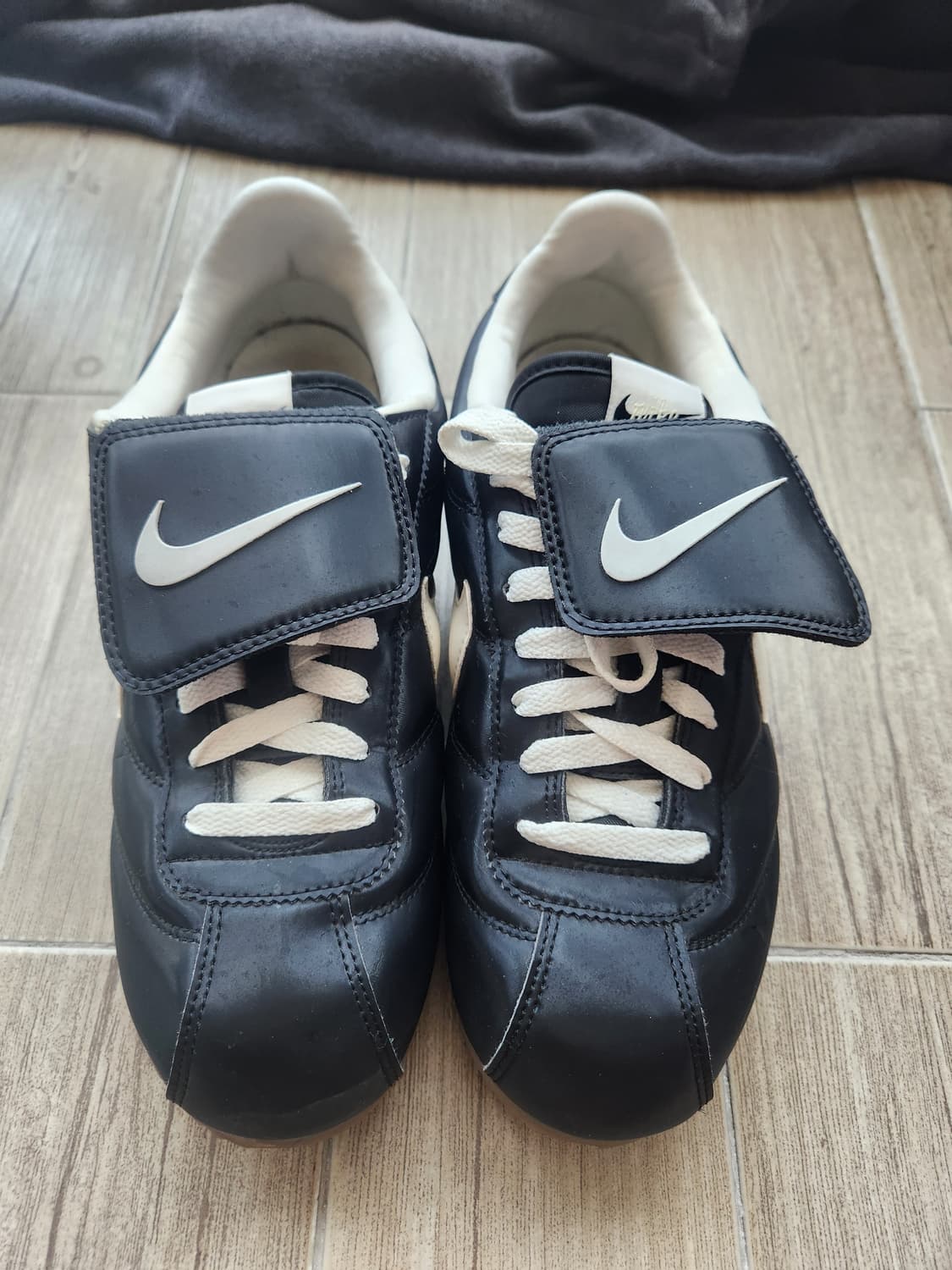 나이키 코르테즈 SE 블랙 검 브라운 (270) 상품이미지2