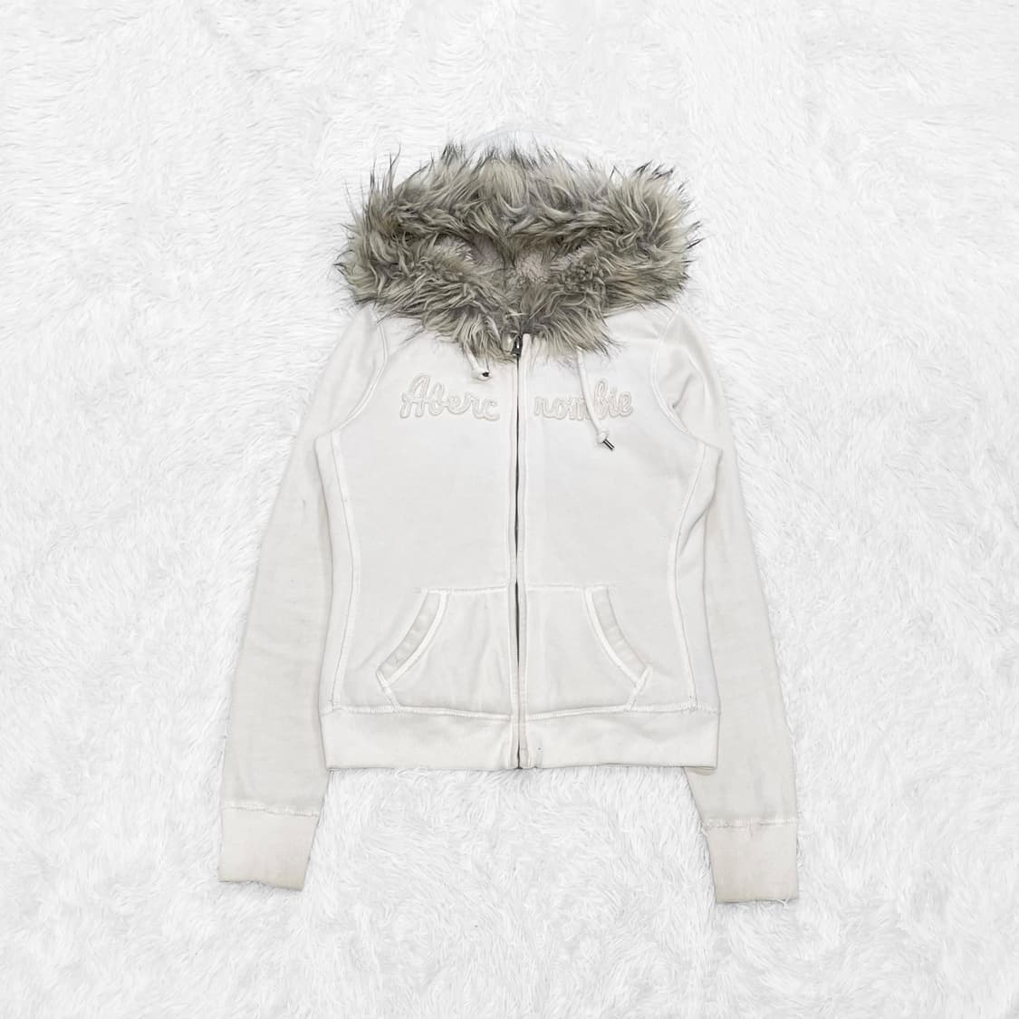 아베크롬비 울프죠 퍼 후드집업 화이트 상품이미지2