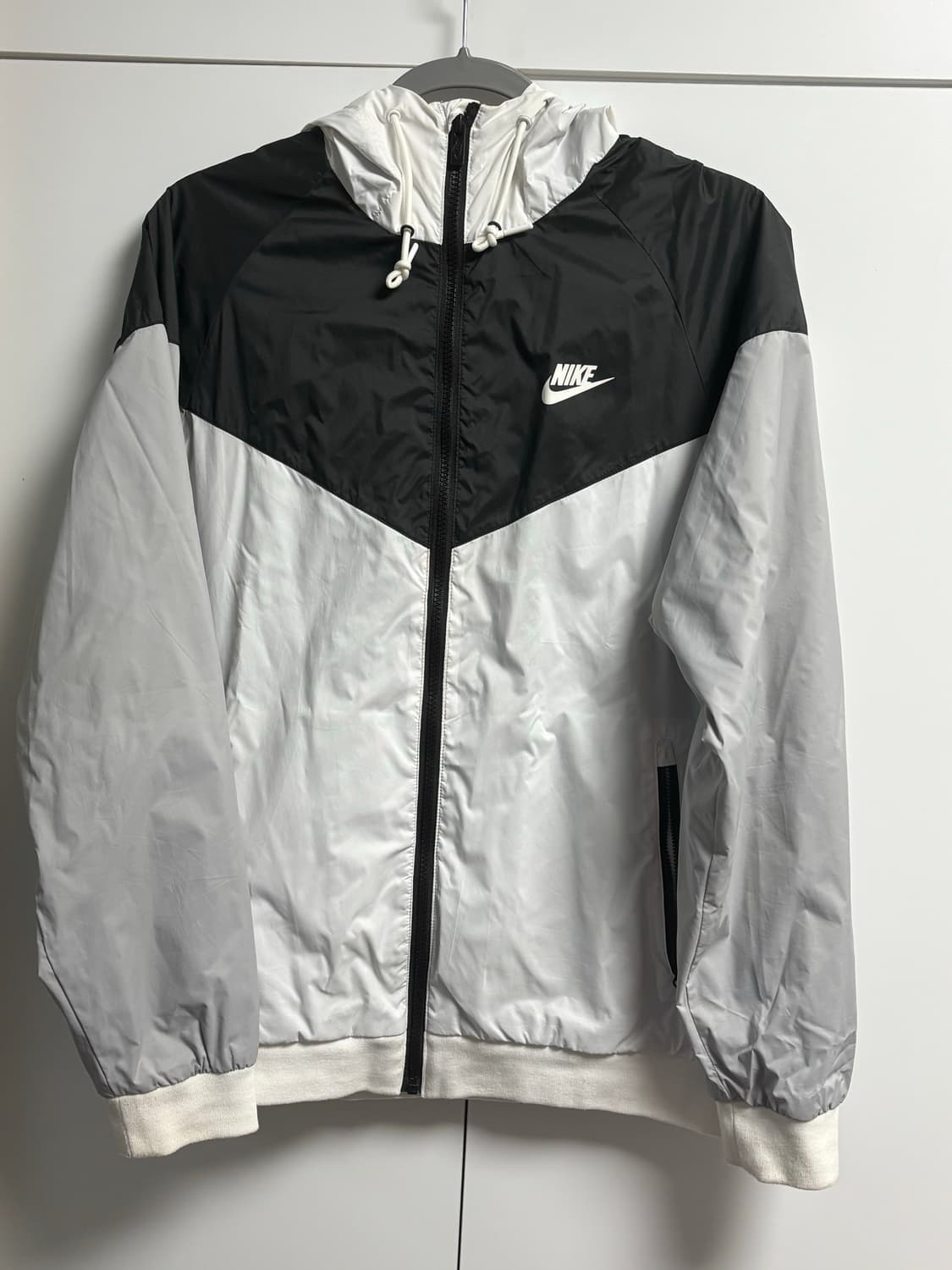 나이키 윈드러너 바람막이 상품이미지1