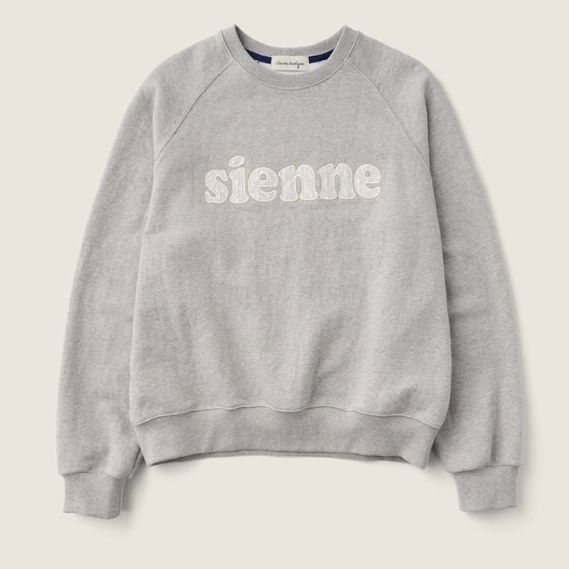 시엔느 레이스 맨투맨 상품이미지1