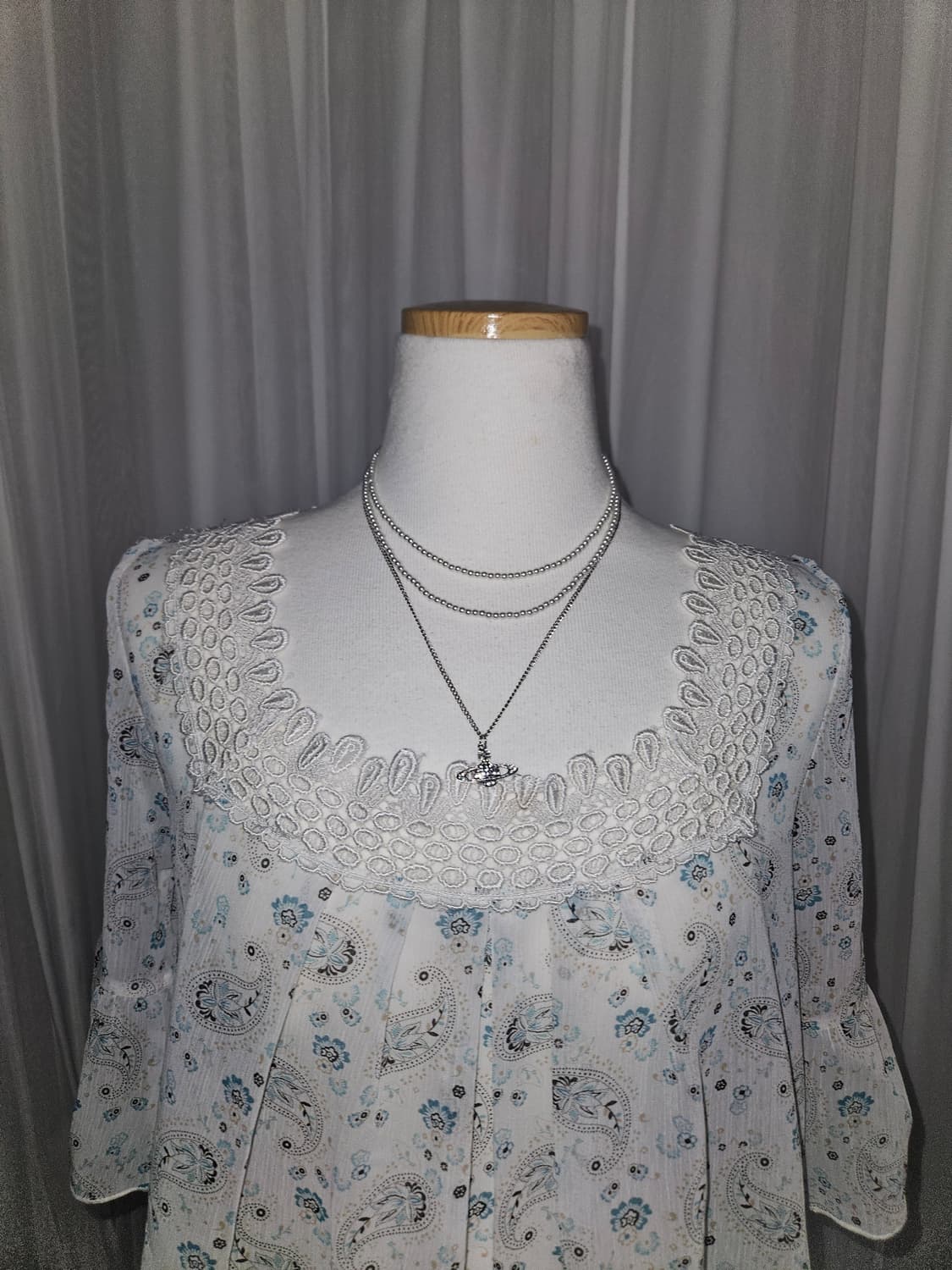 klein plus 화이트 플라워가든 레이스 블라우스 상품이미지2