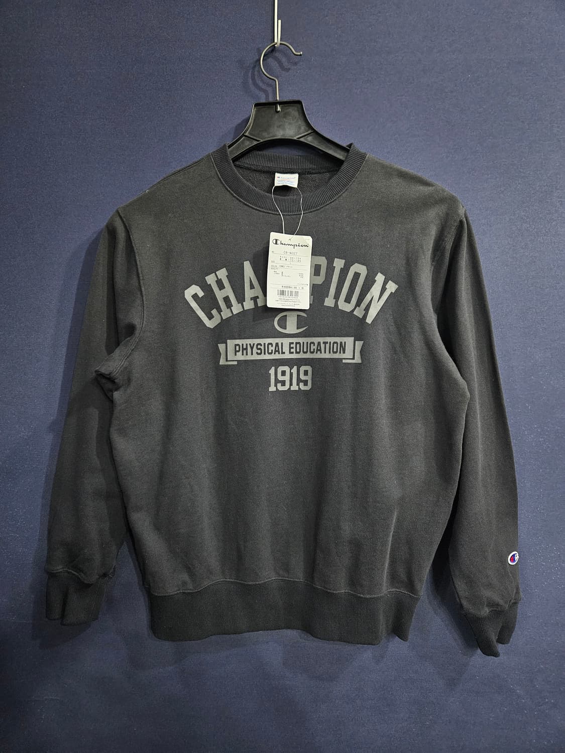 챔피온 프린팅 블랙차콜 남성 100 맨투맨  상품이미지1