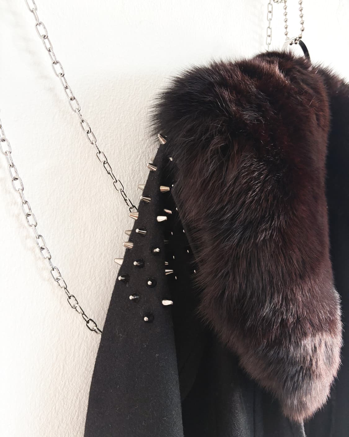 rare* 필립플레인 폭스퍼 칼라 레더슬리브 스터드 롱코트 상품이미지10