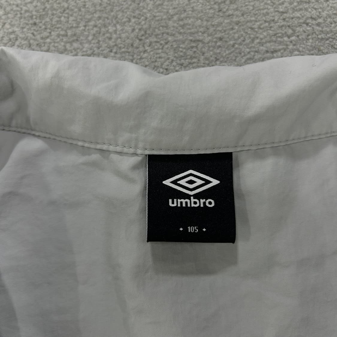 엄브로 반팔 아노락 셔츠 아이보리 XL 상품이미지2