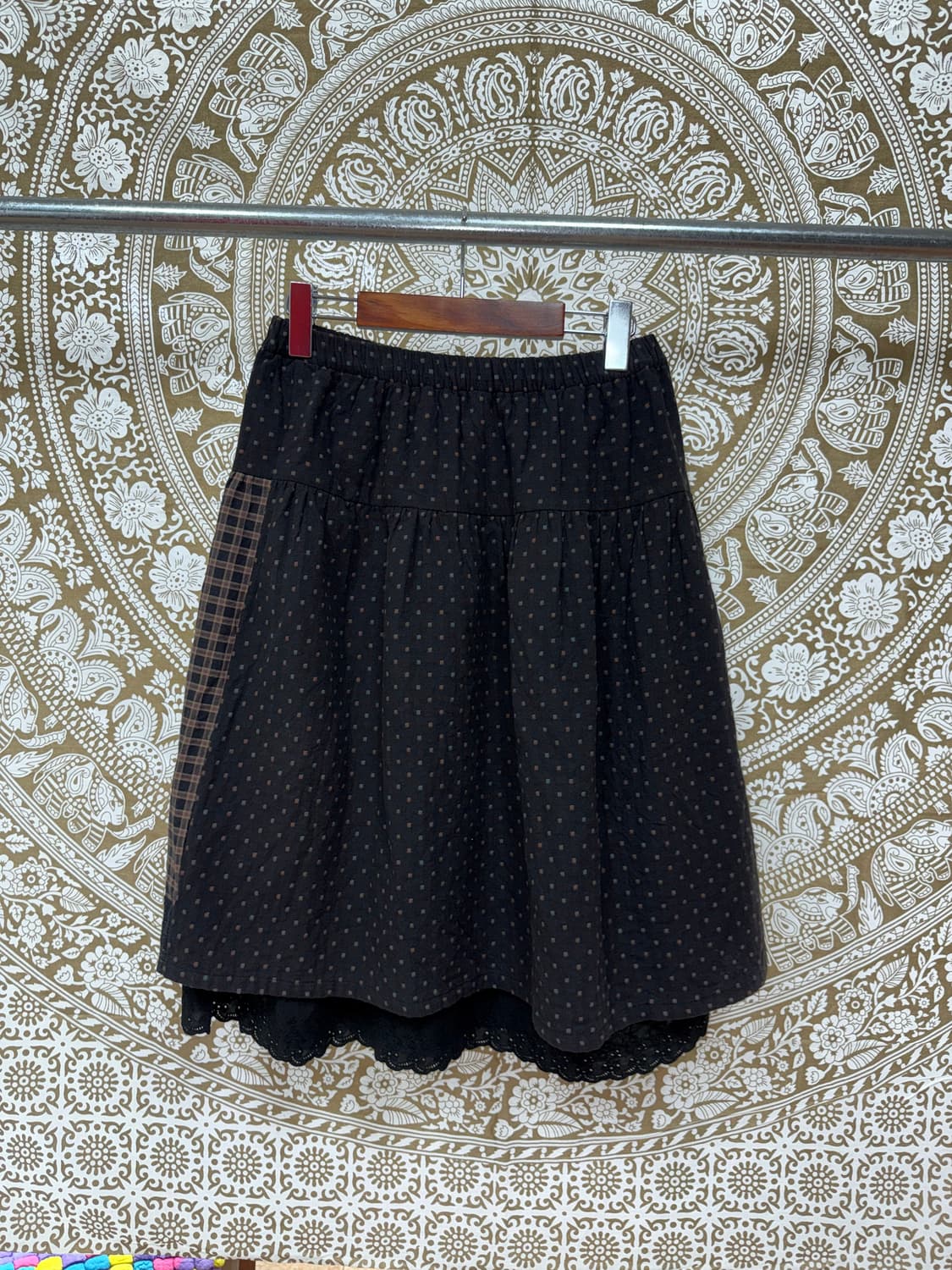 빈티지 도트 밴딩 패턴 디테일 미디스커트  상품이미지5