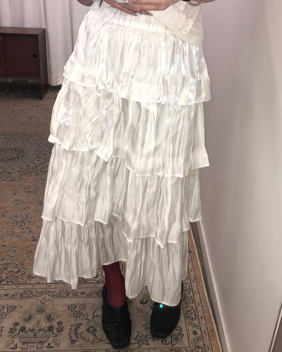 화이트 새틴 캉캉 스커트 상품이미지2