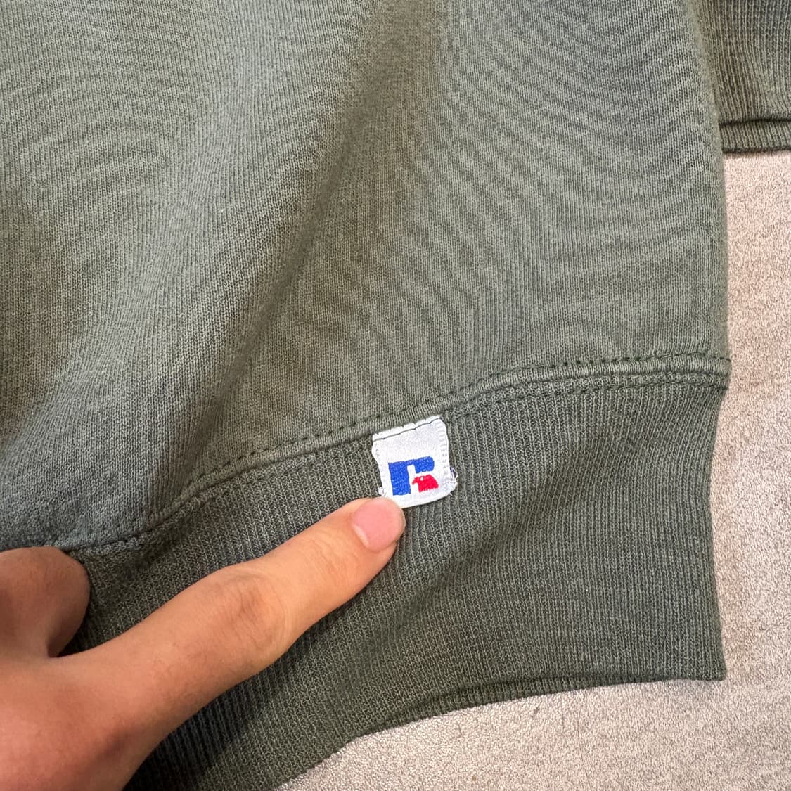 90s 90년대 미국 생산 러셀 블랭크 라이트 카키 스웻셔츠 상품이미지6