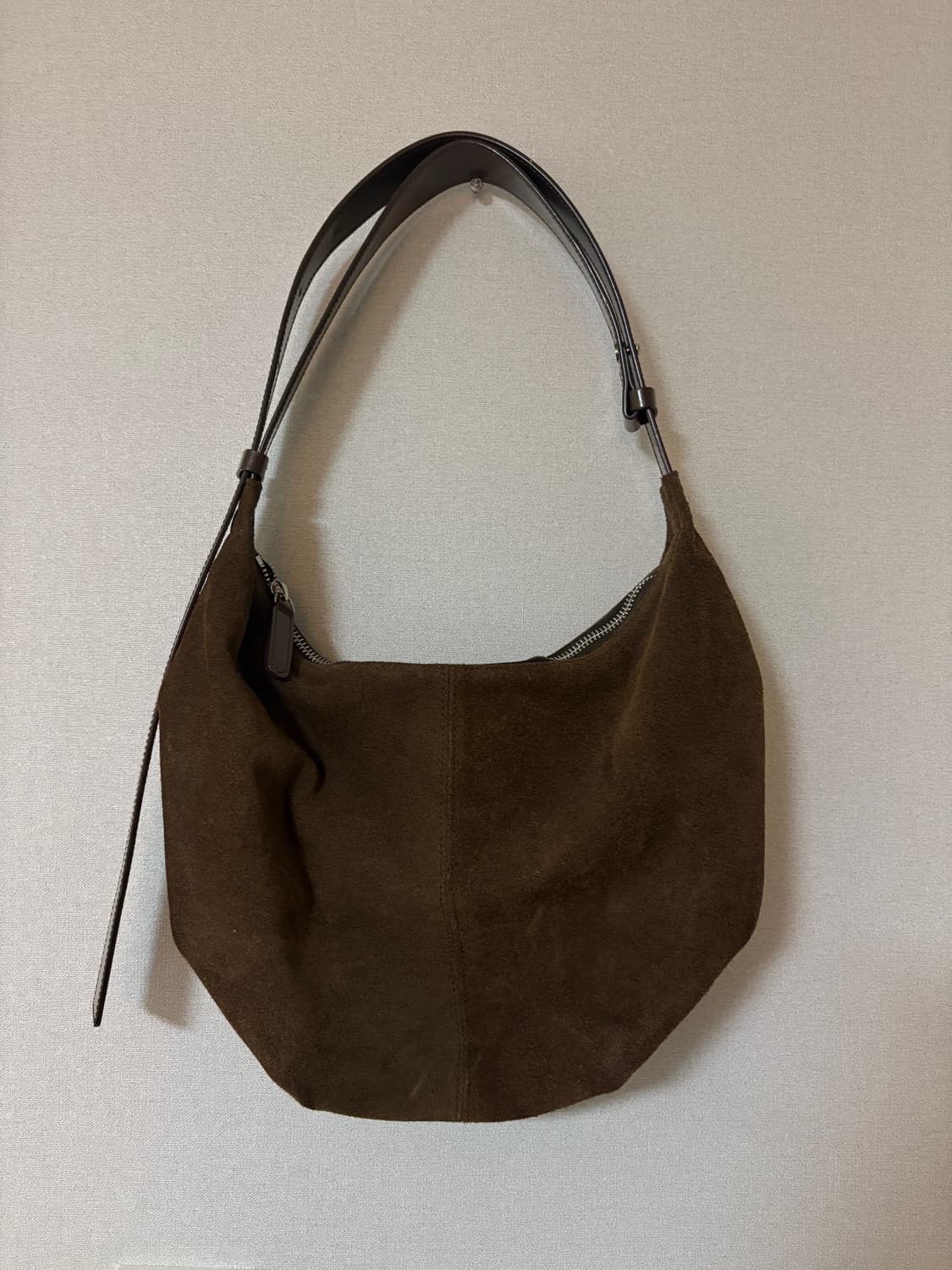 낫띵리튼 호보백 상품이미지2