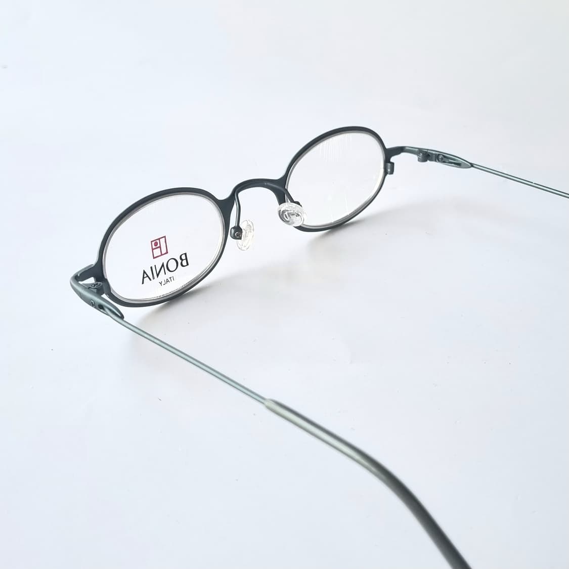 데드스탁 BONIA 빈티지 무드 미니멀 오벌 메탈 안경테 상품이미지5