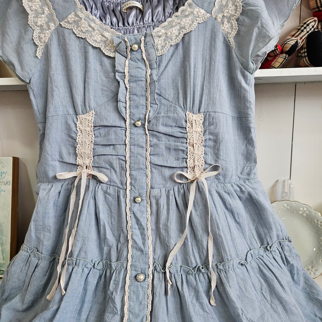 
엑시즈팜(Axes Femme) 소라 레이스 리본 티어드 원피스 상품이미지2