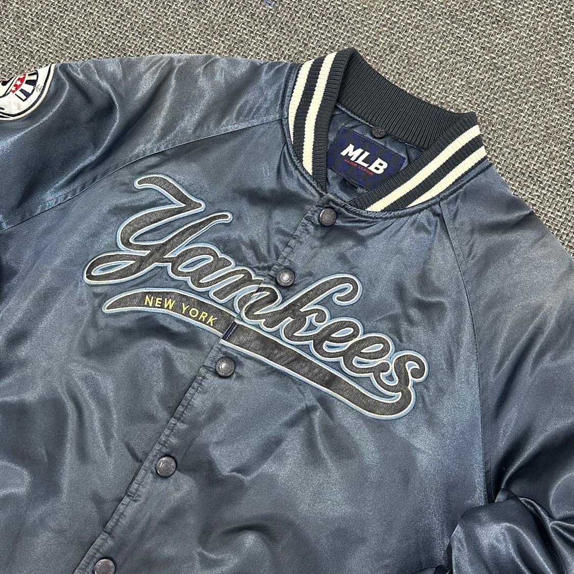 MLB 00s 올드스쿨 뉴욕양키스 누빔 야구점퍼 100 상품이미지4