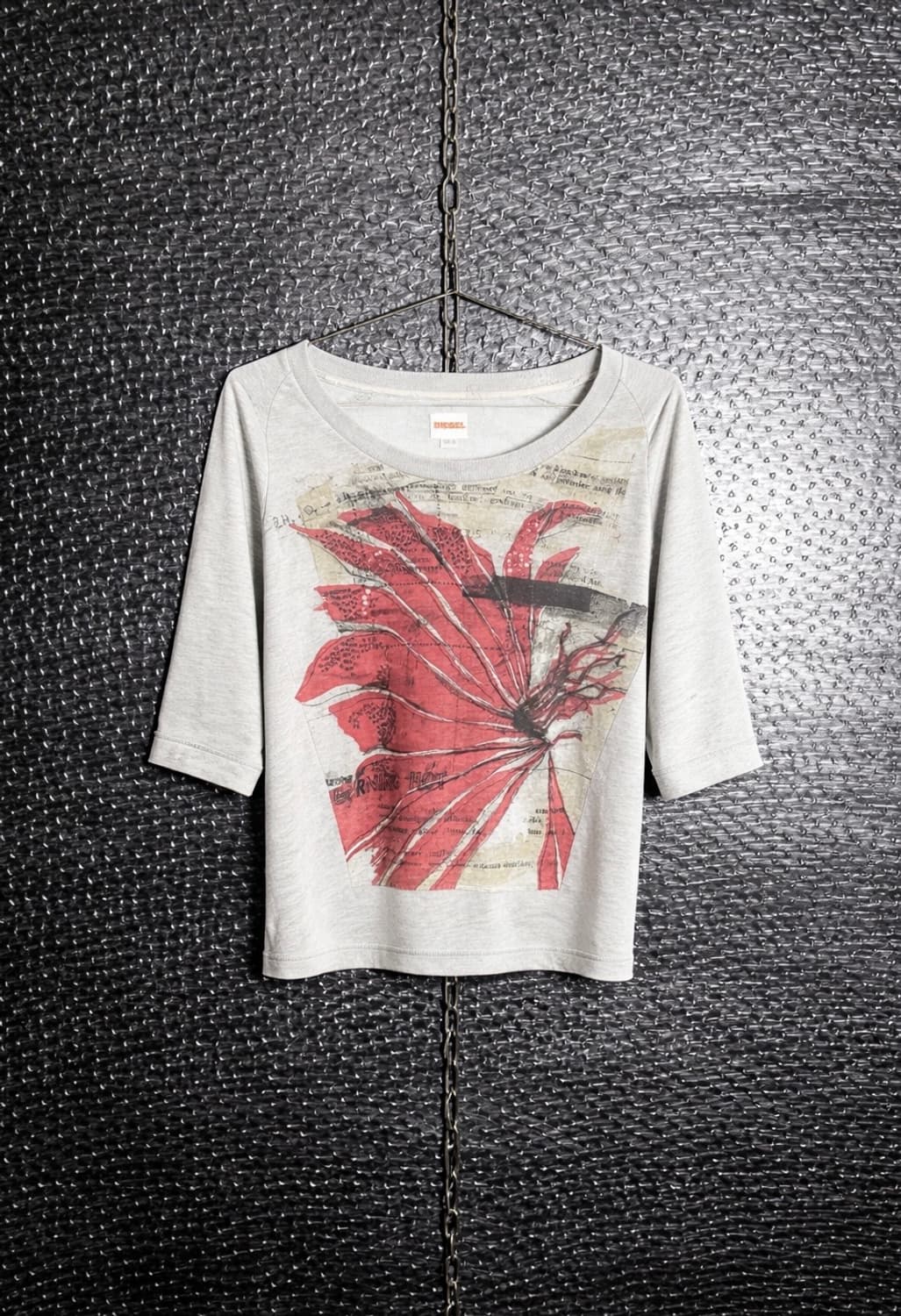 Diesel 레드플라워 크롭 스웻탑 상품이미지1